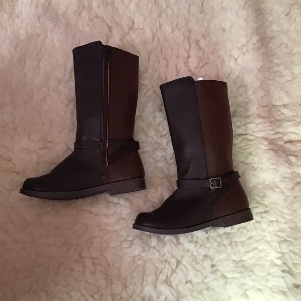 Kids boots